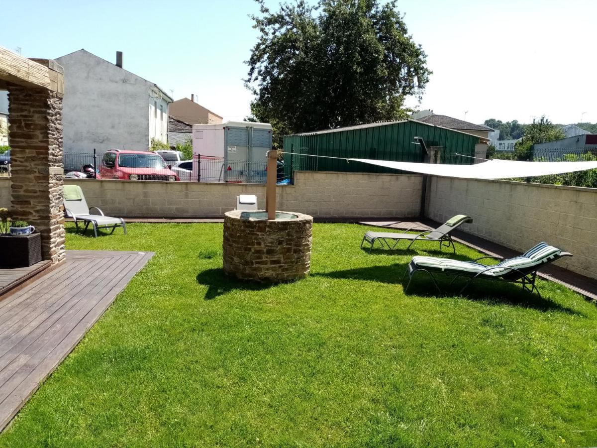 Albergue Oasis Sarria Exteriér fotografie